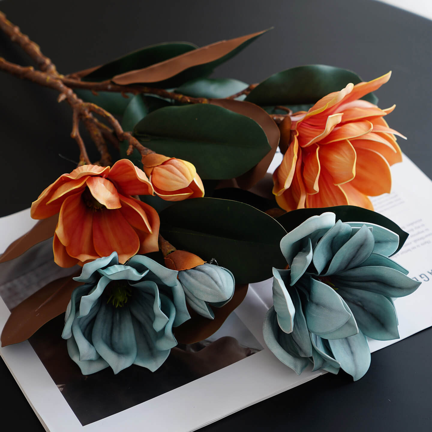 Magnolia with curled leaves 2pcs - 30inch