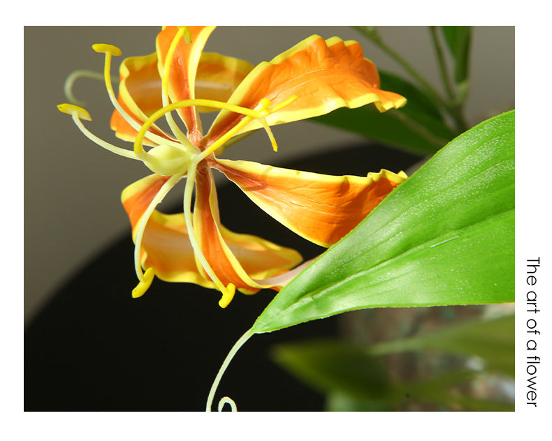 Artificial Flame Lily Flower Home Decoration Ornament Prop Modern Romantic Creative Ornament Fake Flower Floral Decoration