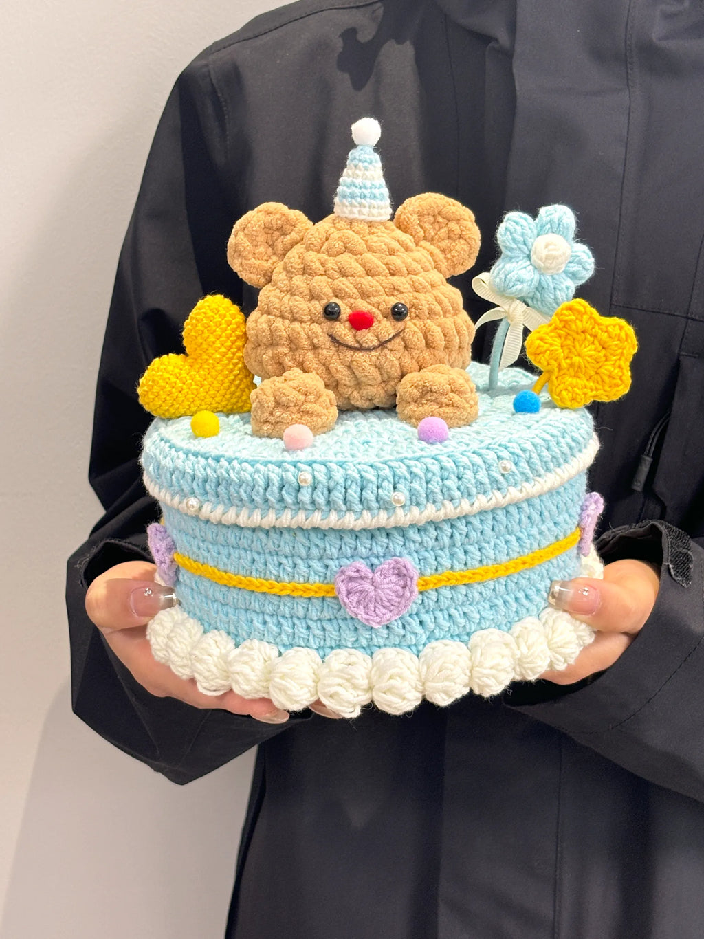 Bear Cake crochet kit