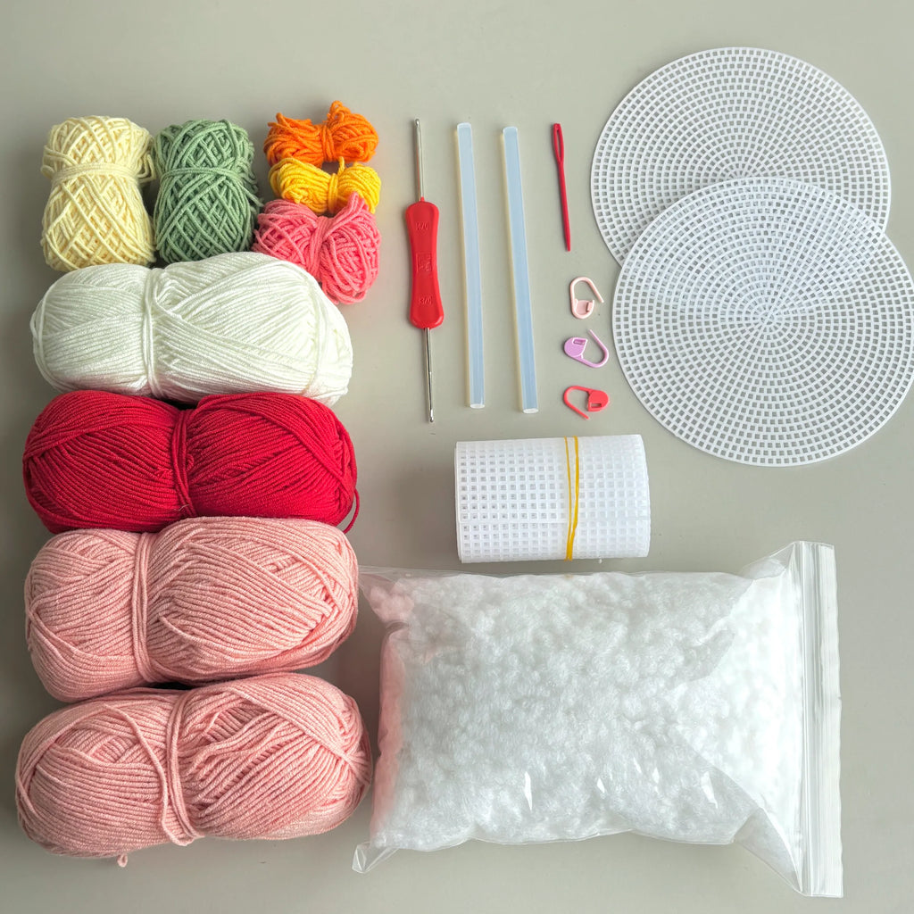 Strawberry cake crochet kit