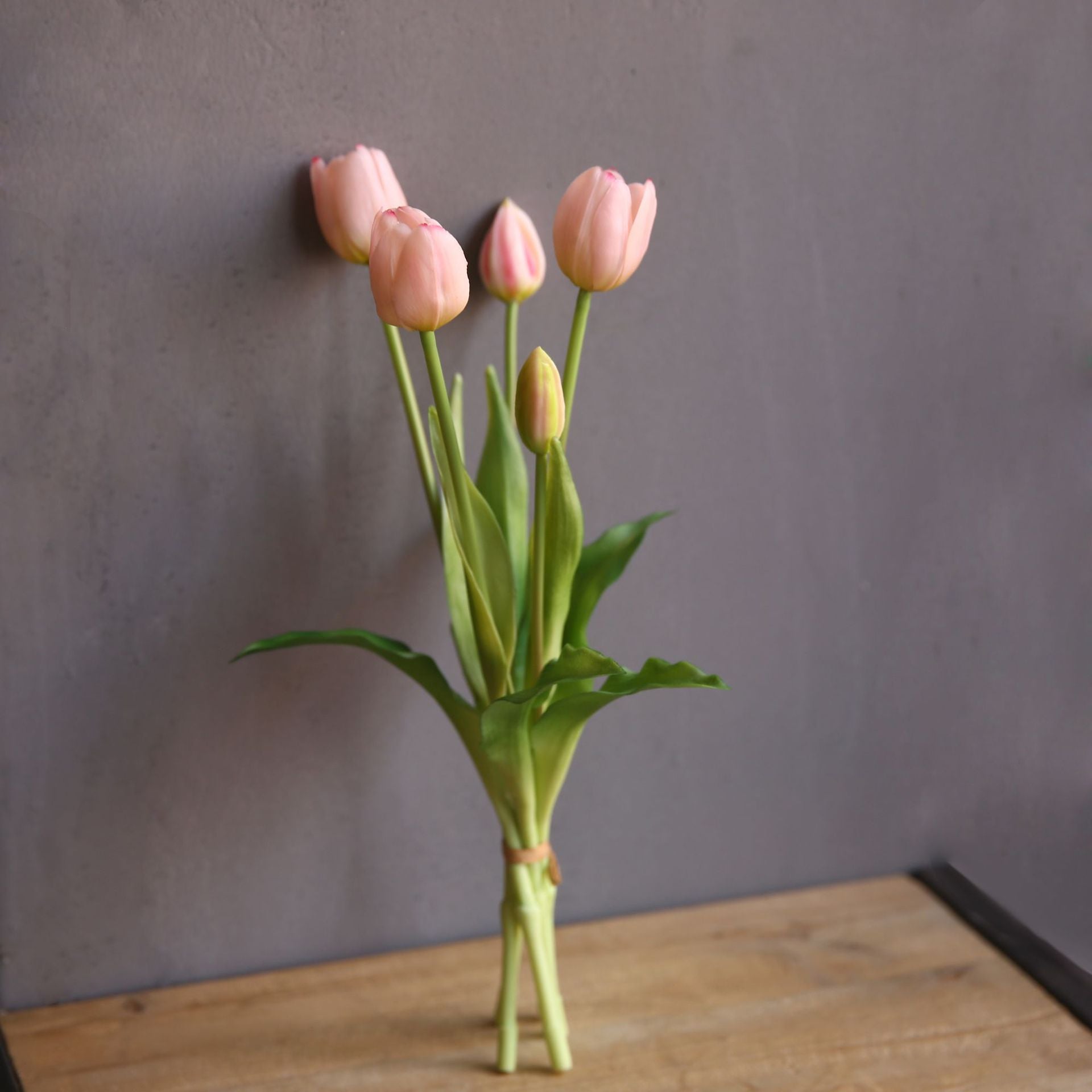 Moisturizing Five-Headed Tulip Bouquet Artificial Flower Decoration Home Decor