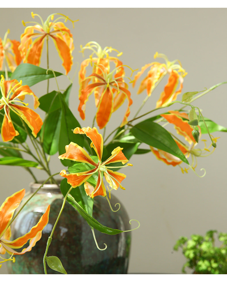 Artificial Flame Lily Flower Home Decoration Ornament Prop Modern Romantic Creative Ornament Fake Flower Floral Decoration